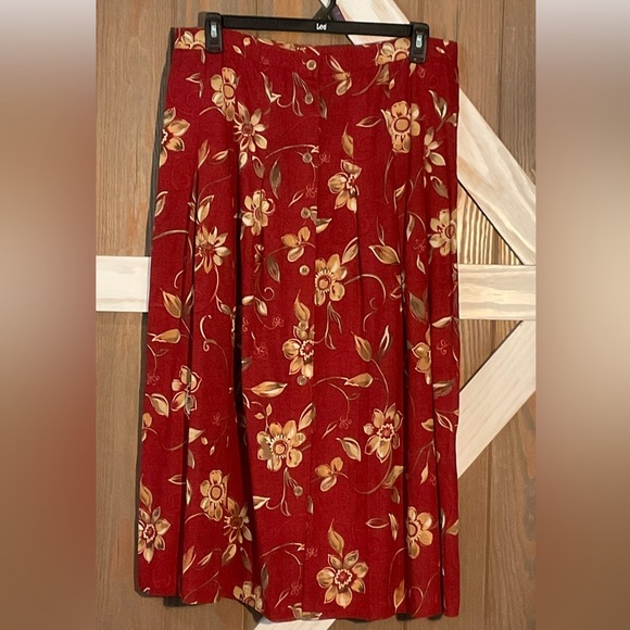 Napa Valley Dresses & Skirts - Vintage-Inspired Red Floral A-Line Skirt
